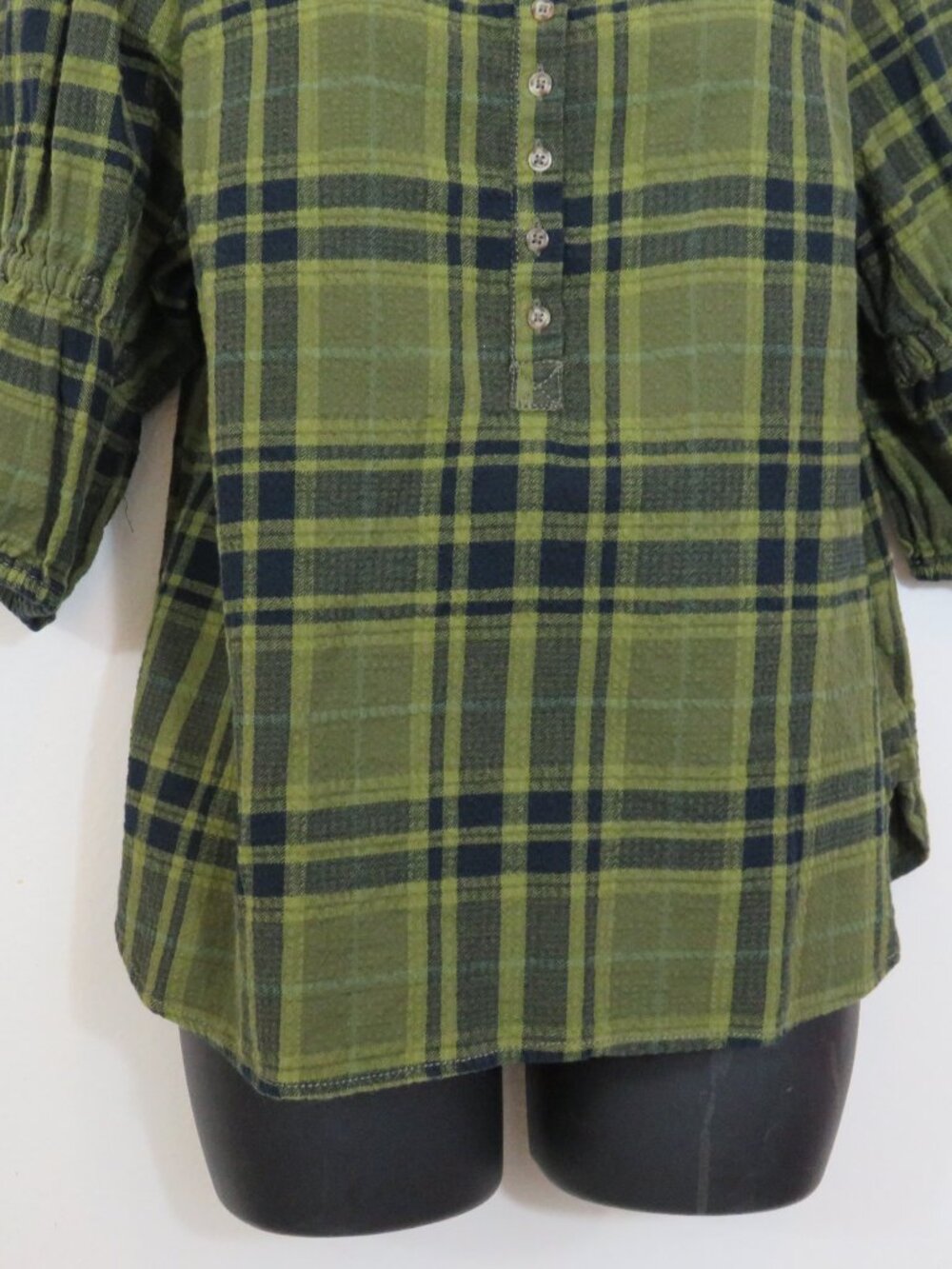 Anthropologie Pilcro size Medium The Tallulah Puff Sleeve Plaid Top Button Down - Picture 4 of 6